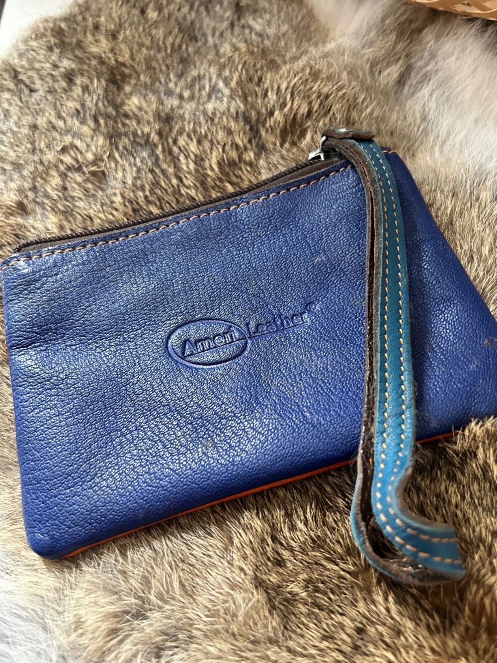 Authentic Leather AmeriLeather Pouch NEW